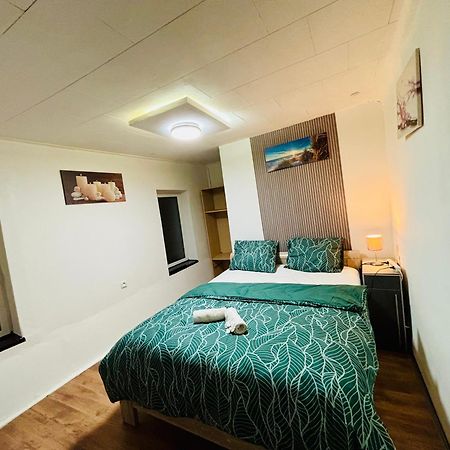 Cozy&Calm Room With Ensuite Heers Dış mekan fotoğraf